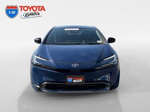 Certified 2026 Toyota Prius XLE FWD image 8