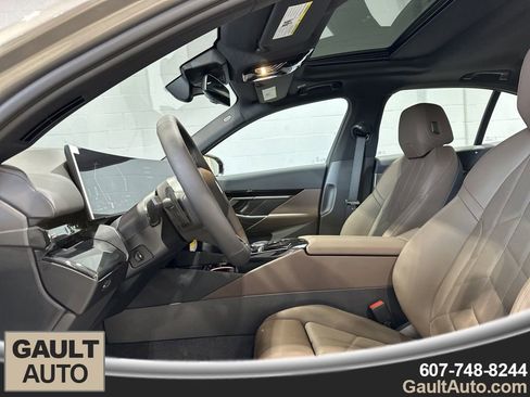 New 2026 BMW 530i xDrive w/ M Sport Package image 14