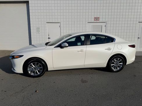 New 2026 MAZDA MAZDA3 s image 3