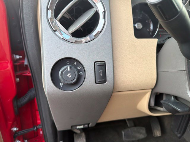 Used 2012 Ford F350 Lariat w/ Lariat Interior Pkg AWD/4WD image 22