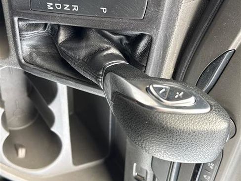 Used 2022 Ford Transit 350 XLT image 42