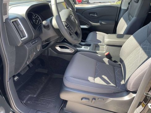 New 2026 Nissan Frontier SV w/ All-Weather Content Package AWD/4WD image 18