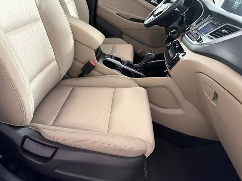 Used 2017 Hyundai Tucson SE AWD/4WD image 22