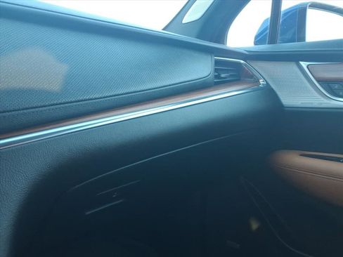 Certified 2023 Cadillac XT5 Premium Luxury image 21