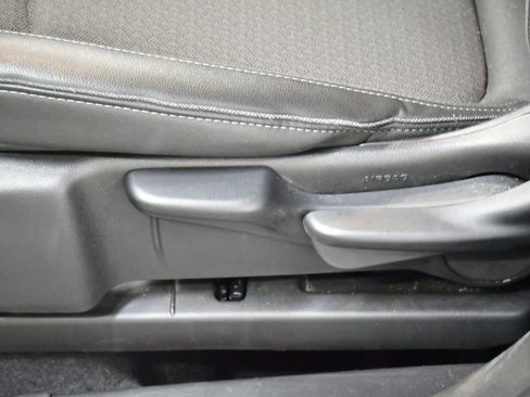 Used 2025 Buick Encore GX Preferred FWD image 13
