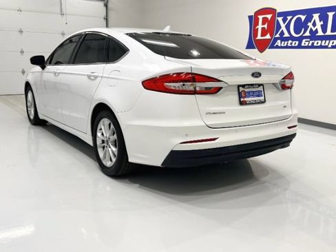 Used 2019 Ford Fusion SE FWD image 6