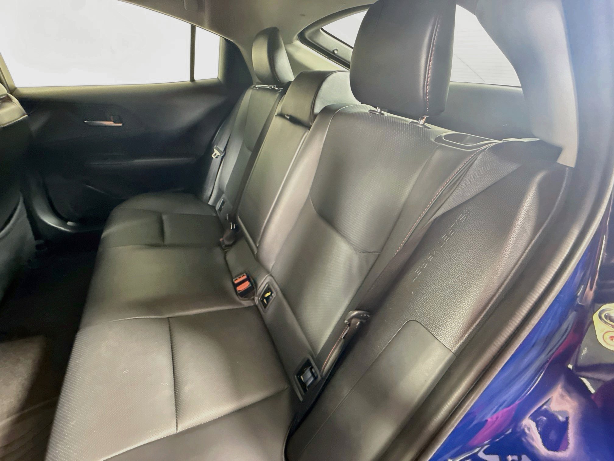 Certified 2025 Toyota Prius Plug-In Hybrid w/ Limited Premium Package FWD image 23