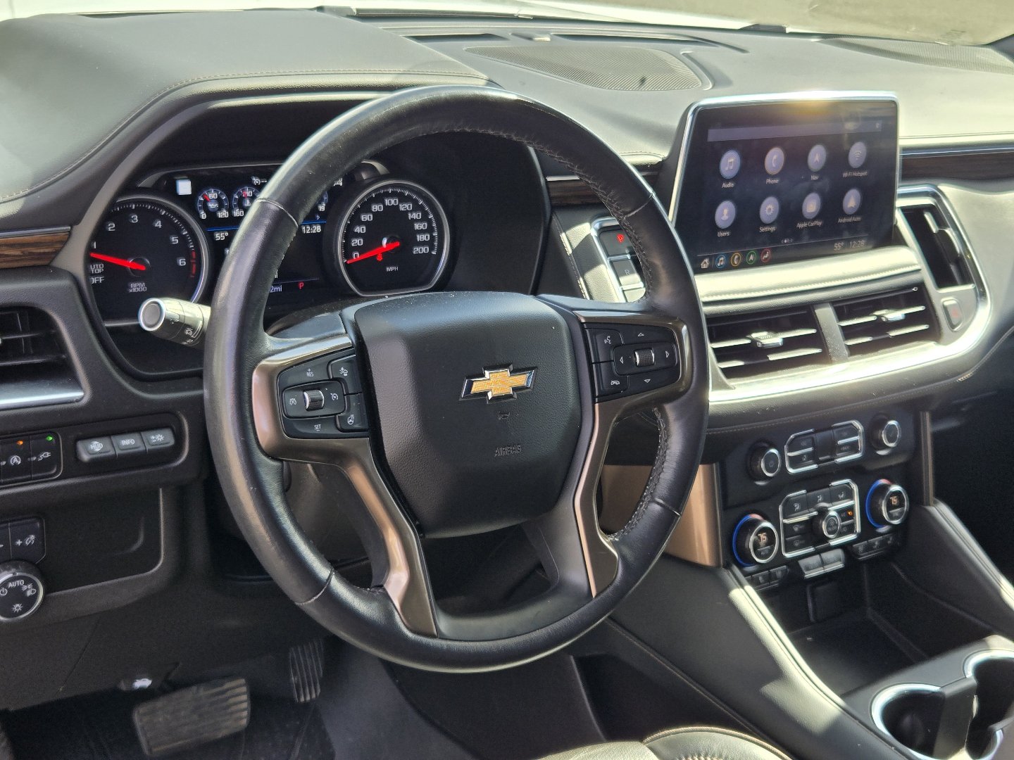 Used 2021 Chevrolet Tahoe High Country AWD/4WD image 4