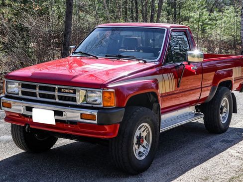 Used 1986 Toyota Pickup 4x4 Regular Cab Turbo image 14