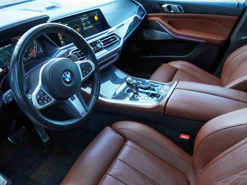 Certified 2023 BMW X5 M50i w/ Executive Package image 9