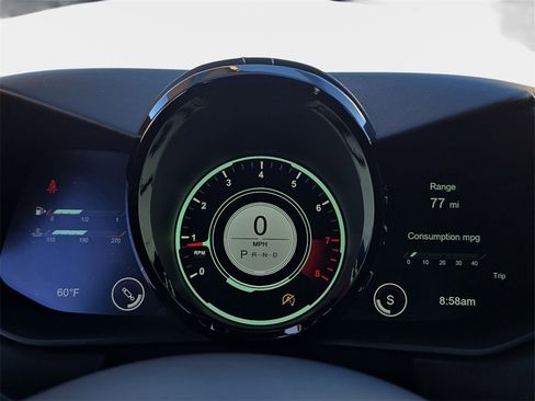 Used 2020 Aston Martin V8 Vantage Coupe image 19