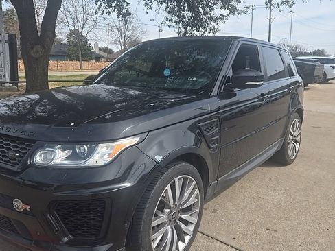 Used 2014 Land Rover Range Rover Sport HSE image 12