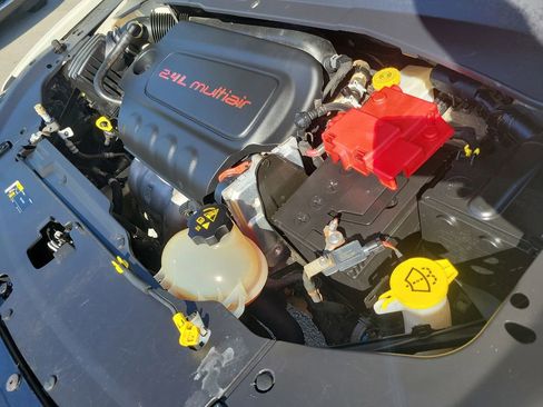 Used 2019 Jeep Compass Sport w/ Tech Group image 38