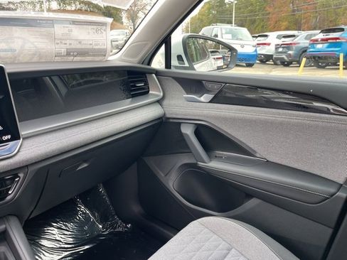 New 2026 Volkswagen Tiguan S image 18