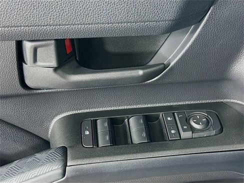 Certified 2025 Toyota 4Runner SR5 image 17