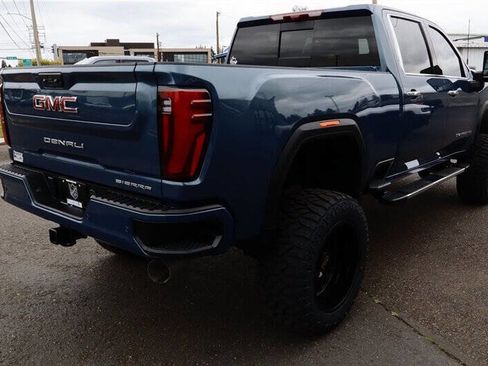 Used 2025 GMC Sierra 3500 Denali w/ Denali Reserve Package image 5