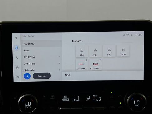 Used 2023 Toyota Highlander Bronze Edition image 27