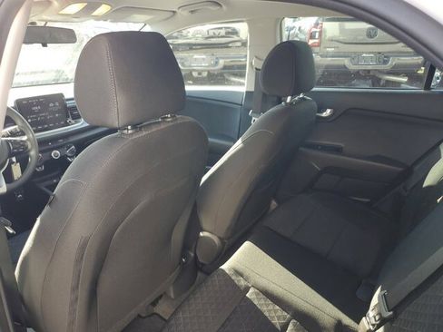 Used 2023 Kia Rio S image 18