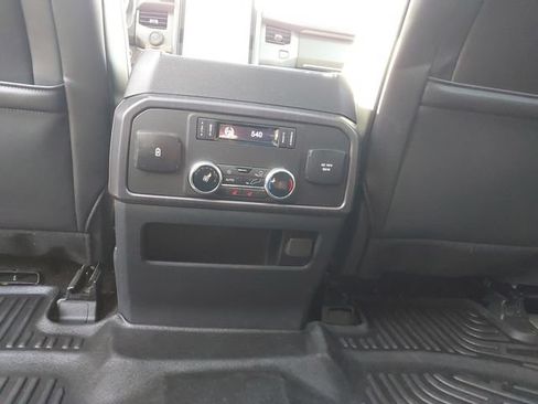Used 2022 Ford Expedition Platinum AWD/4WD image 30