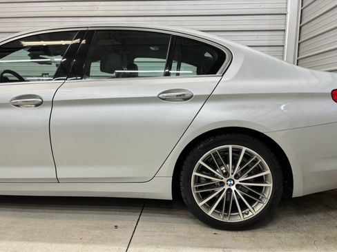Used 2018 BMW 530i xDrive w/ Premium Package AWD/4WD image 6