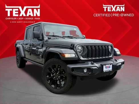 Used 2024 Jeep Gladiator Sport AWD/4WD image 1