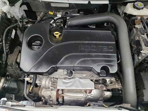 Used 2023 Chevrolet Equinox LT AWD/4WD image 30