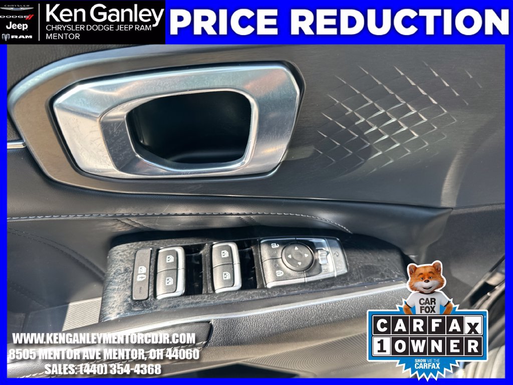 Used 2023 Kia Sorento SX AWD/4WD image 11