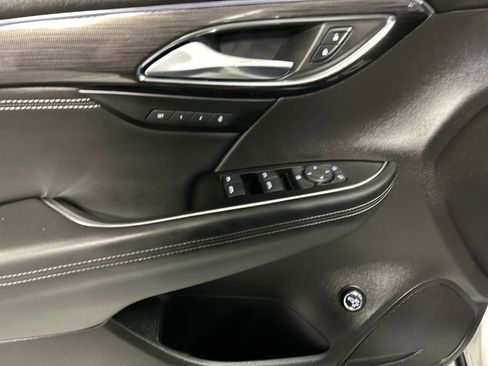 Used 2023 Buick Envision Essence image 14