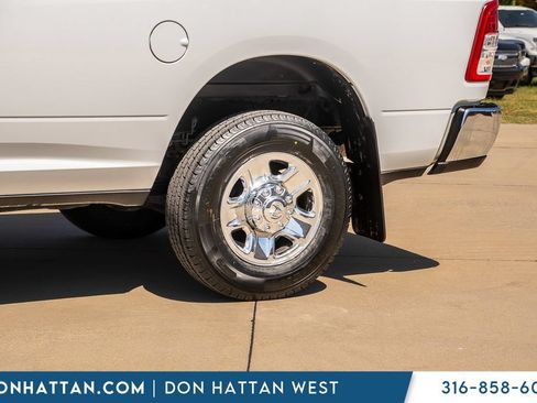 Used 2024 RAM 3500 Tradesman w/ Chrome Appearance Group AWD/4WD image 36