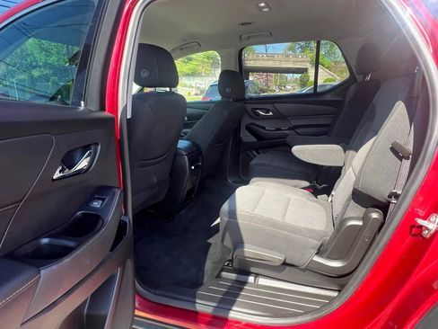 Used 2019 Chevrolet Traverse LT AWD/4WD image 13