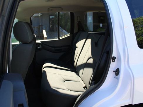 Used 2009 Nissan Xterra S AWD/4WD image 27