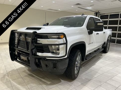 Used 2025 Chevrolet Silverado 2500 Custom w/ Custom Convenience Package AWD/4WD image 1