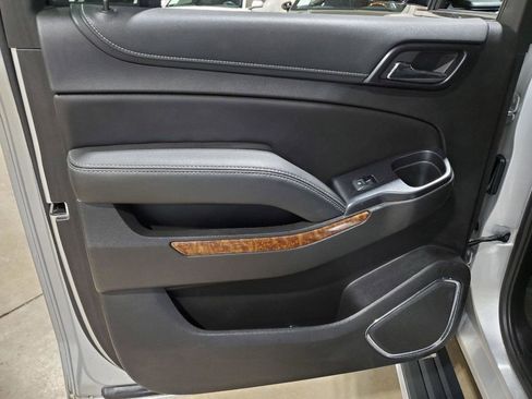 Used 2017 Chevrolet Suburban Premier image 36
