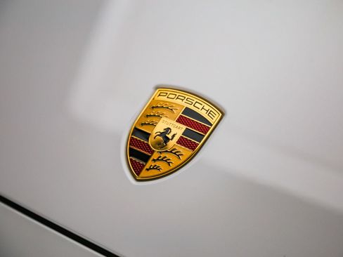 Certified 2026 Porsche Cayenne S AWD/4WD image 12