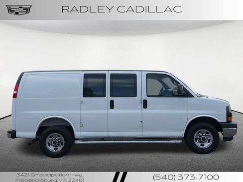 Used 2025 GMC Savana 2500 w/ Driver Convenience Package RWD image 14