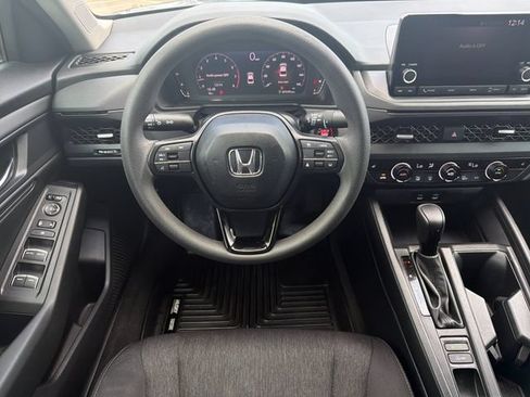 Used 2023 Honda Accord EX image 15