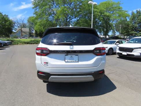 Certified 2023 Honda Pilot EX-L image 5