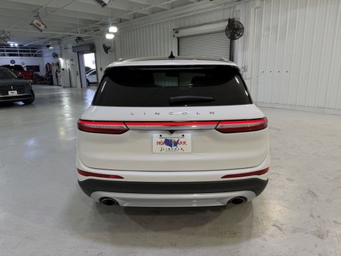 Used 2022 Lincoln Corsair Reserve w/ Equipment Group 201A image 4