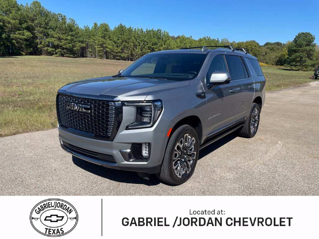 Used 2023 GMC Yukon Denali Ultimate AWD/4WD image 1
