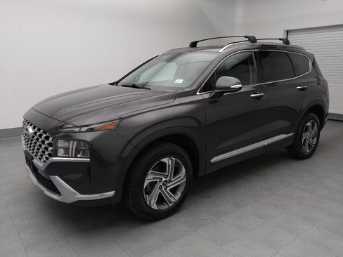 Used 2022 Hyundai Santa Fe SEL w/ Convenience Package image 2