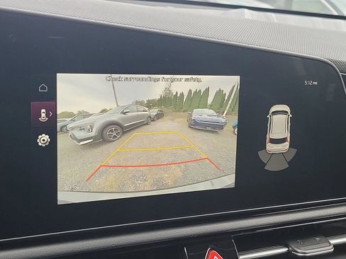 New 2025 Kia Niro EX image 13