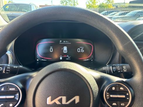 Used 2024 Kia Soul LX w/ Option Group 015 FWD image 12