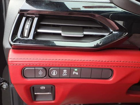 Certified 2023 Acura MDX A-Spec image 17