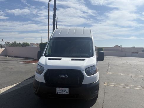 Used 2025 Ford Transit 250 148 High Roof Extended w/ Load Area Protection Package RWD image 4