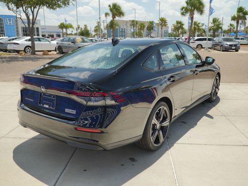 New 2026 Honda Accord SE image 5