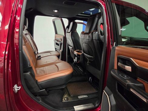 Used 2021 RAM 3500 Limited image 9