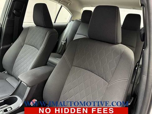 Used 2023 Toyota Corolla LE w/ LE Convenience Package FWD image 13