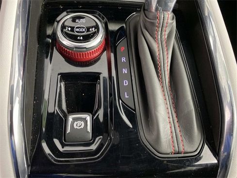 Used 2024 GMC Canyon AT4X image 21