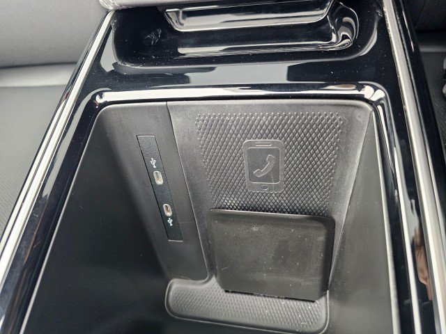 Used 2023 Volkswagen ID.4 S RWD image 36