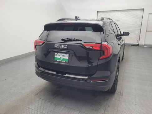 Used 2021 GMC Terrain SLE w/ Driver Convenience Package FWD image 7